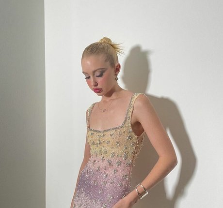 Chloe cherry beautiful actress picture