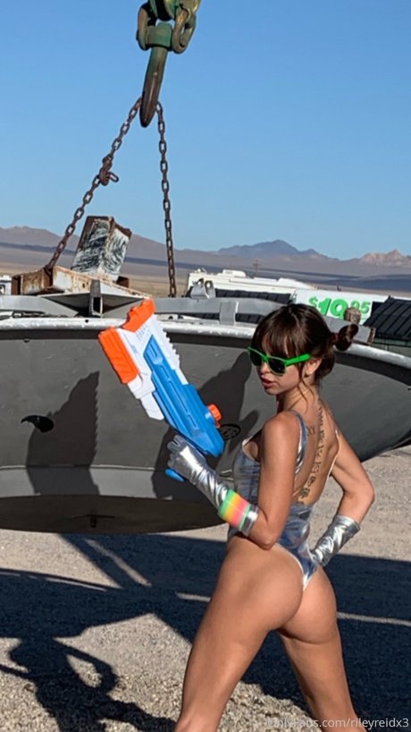 Riley Reid art pornstar pictures