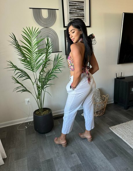 Bonnie Clyde model art pictures