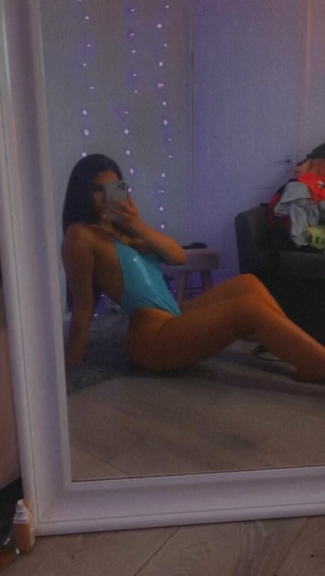 EliseFionxx Profile pic