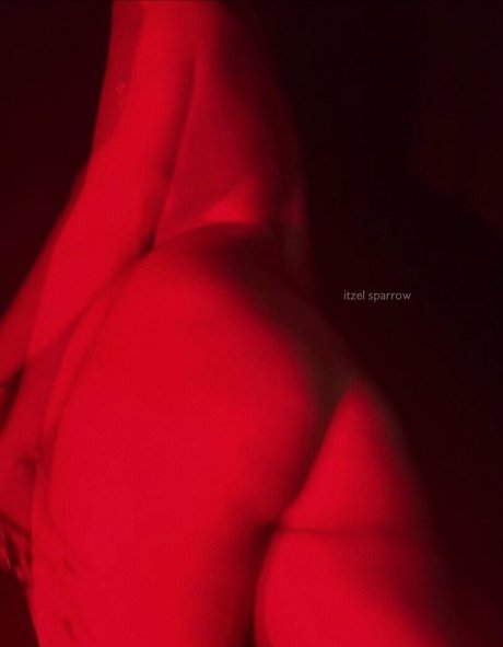 Itzel2002 beautiful actress pictures