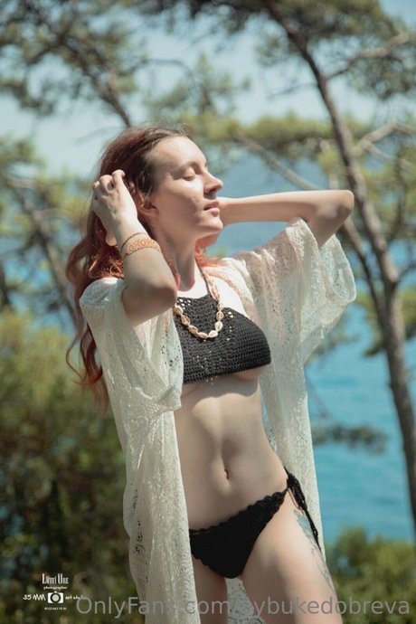 Aybuke Dobreva pornographic model picture