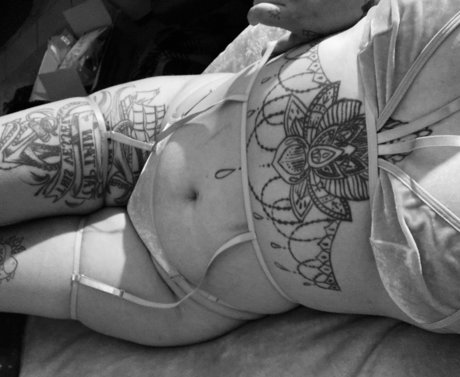 _itslilkb beautiful star photo