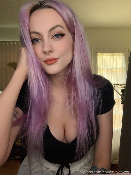 Courtney Dawne top actress pic