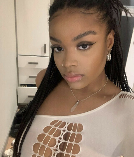 Hell0kittyevie pornstar beautiful images