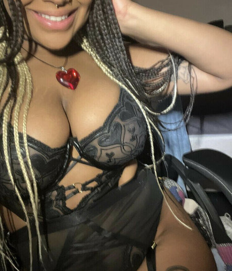 Hell0kittyevie pornstar beautiful pic