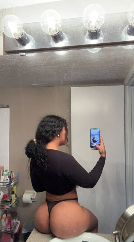 Nita Amari pretty actress archive