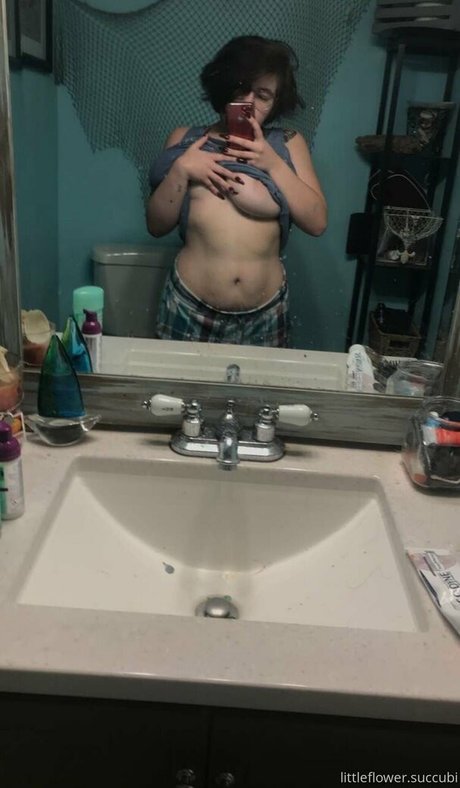 lil succubi star sex photos