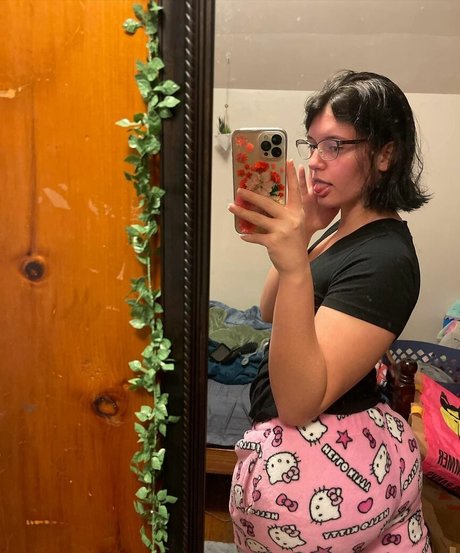 Sierraaa03 nudes star pic