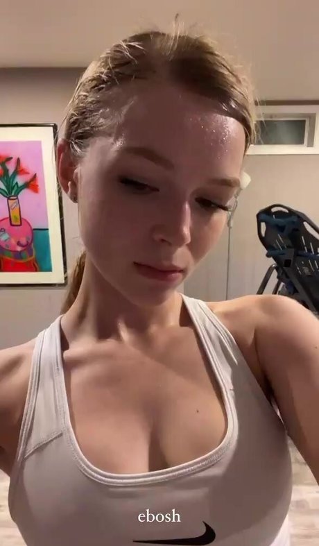 Nerushimav nudes star galleries