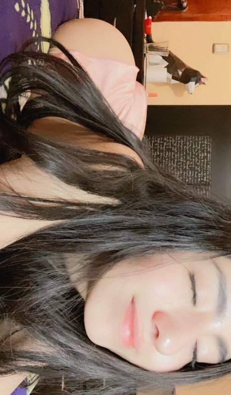 Claireagal model adult img