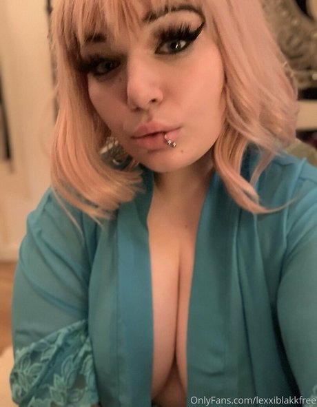 lexxiblakkfree hot pornstar photo
