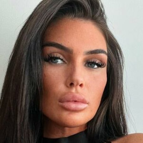 chalieparkes model free images