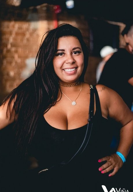 bi anchi00 free model gallery