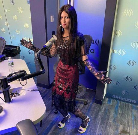 Soraya Mitta nice pornstar images