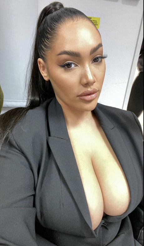 parisxhk high quality pornstar galleries