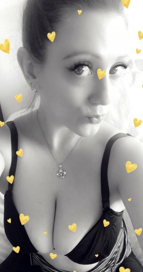 suzie212love porn model galleries