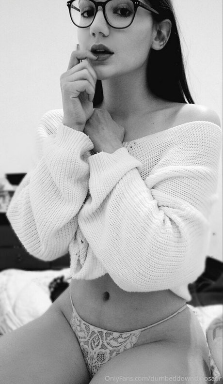 Dumbeddowndinosaur star beautiful pics