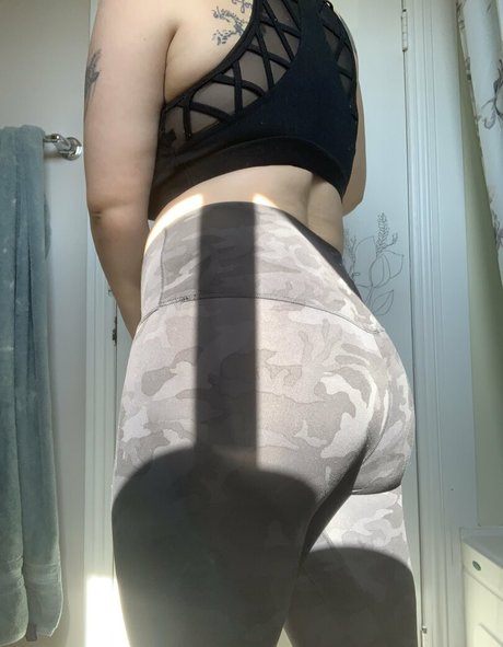 alyssacarterfreex art model picture