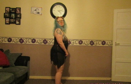 littleh93 pornstar adult gallery