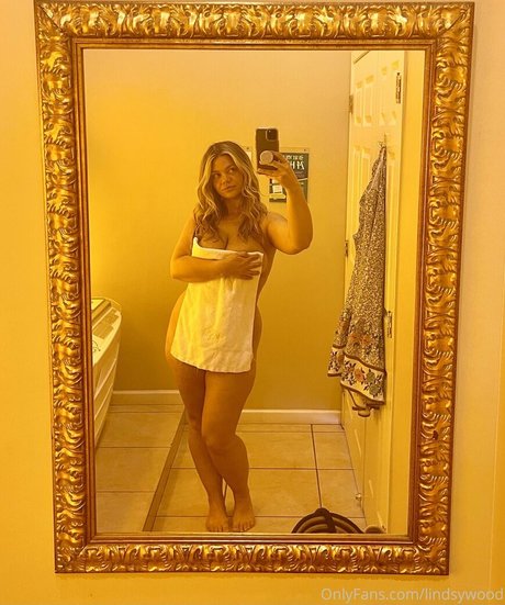 luluwunderful pornstar erotic photo