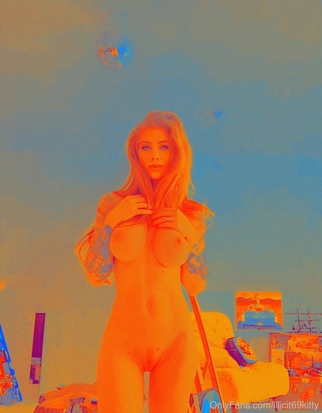 CoconutKitty xxx star photos