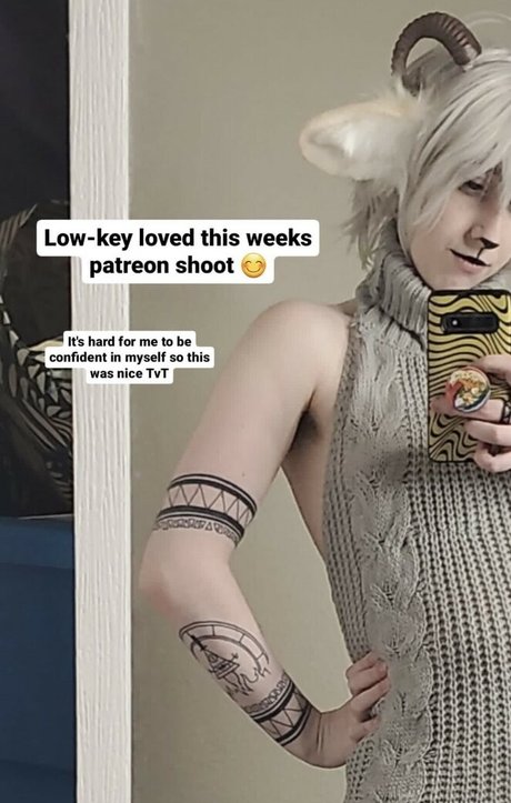 Porkcutlett naked actress pic