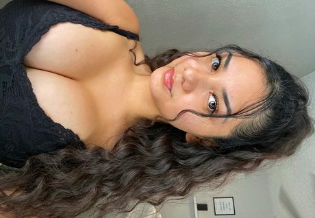 Candelaria exclusive star pics