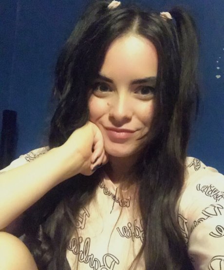 Kirsty Brittain pornstar pretty pic