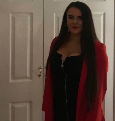 Kirsty Brittain erotic actress image