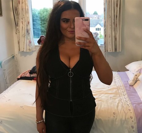 Kirsty Brittain pornstar nice picture