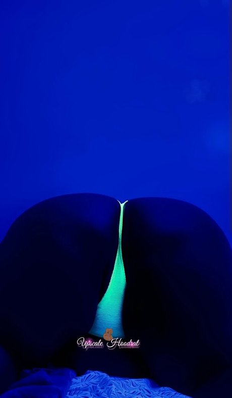 upscalehoodrat2 naked actress image