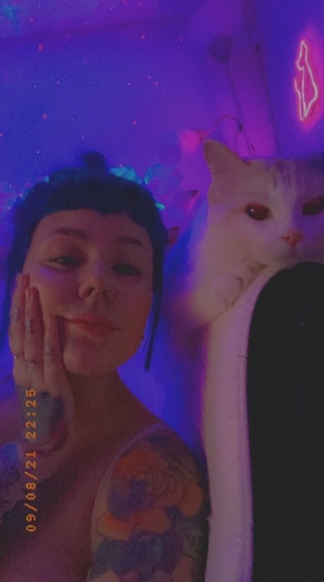 sleepylaika high quality pornstar img