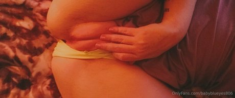 babyblueyes806 pornographic model pic