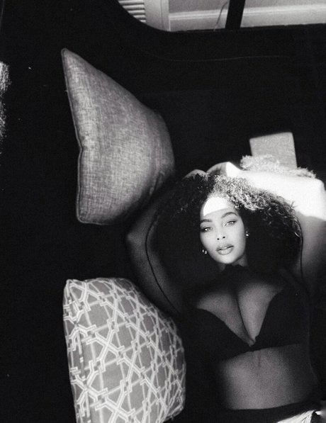 Lovesirensong Profile pic