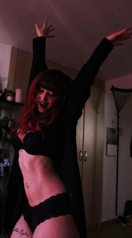 celialindermann sexy star pictures