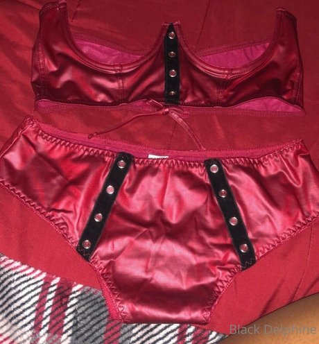 blackdelphine pornstar art img