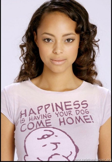Amber Stevens West hd model img