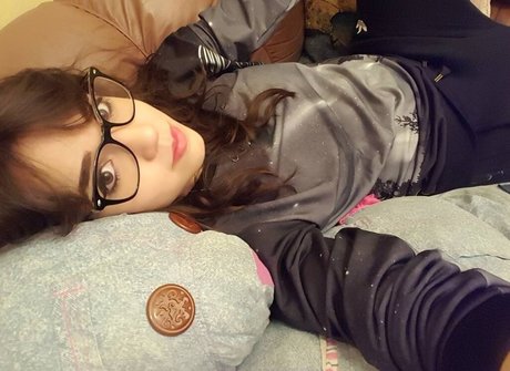 Deernadia naked pornstar photos