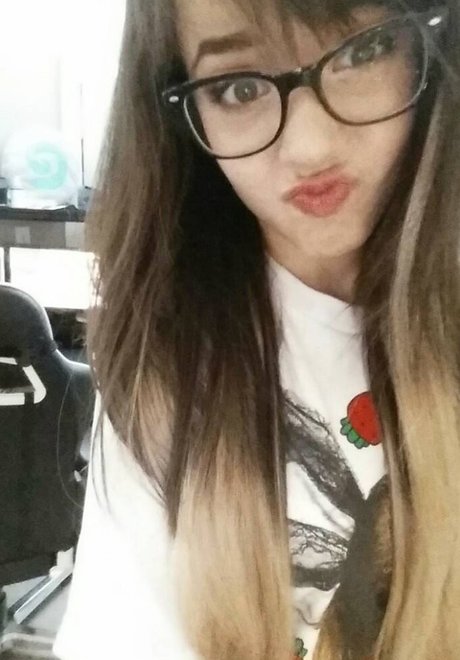 Deernadia best model gallery