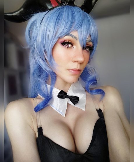 Michal Cosplay naked pornstar archive