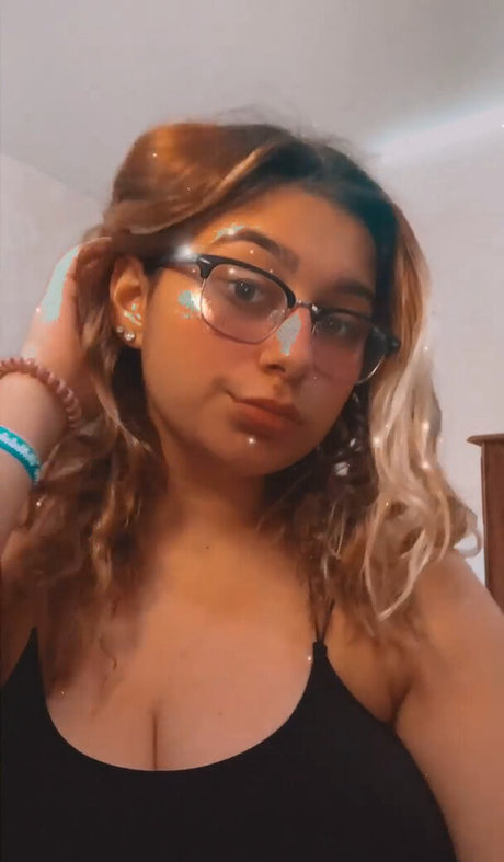 Bianca C art model gallery