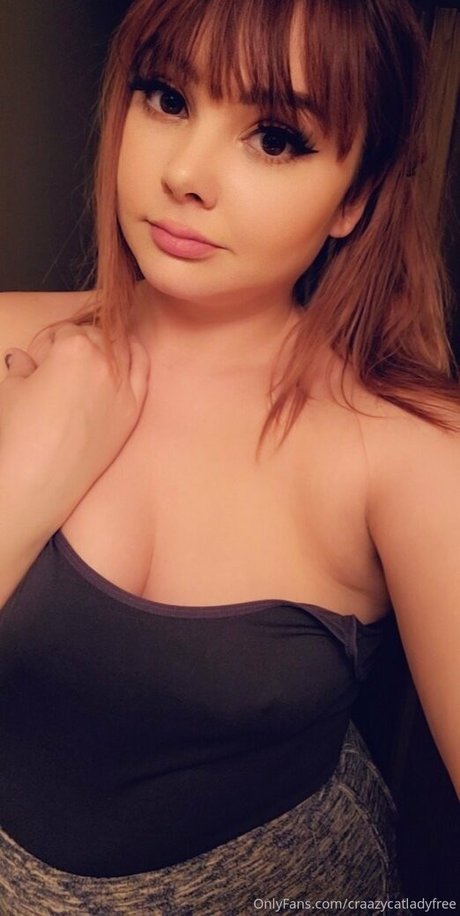 craazycatladyfree model naked archive