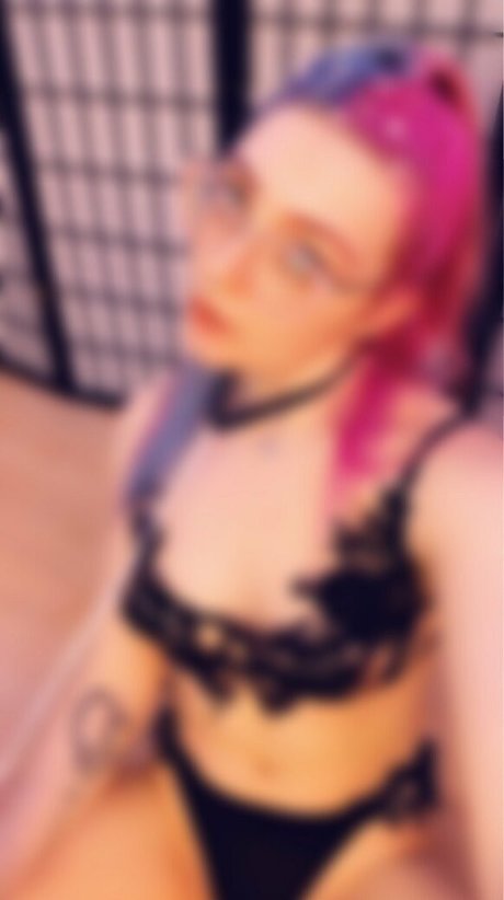 hannibanani naked star picture