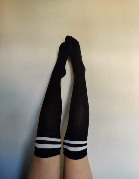 feet amana perfect star img