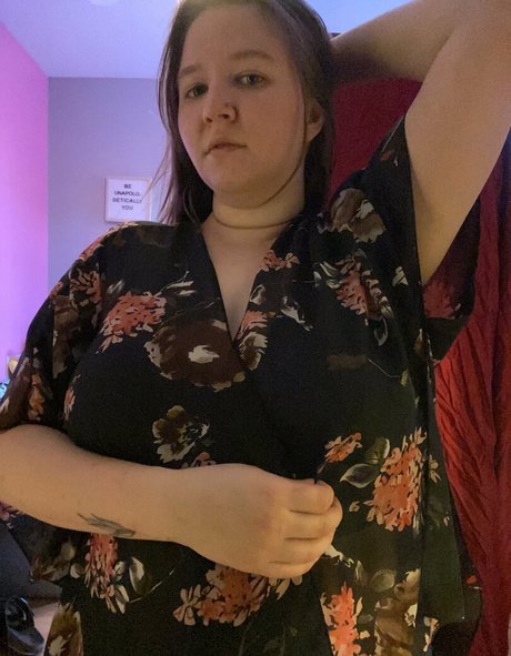 sehgsybehgy model pornographic photo