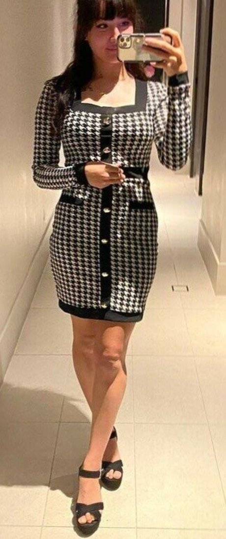 JenTCC pornstar pretty picture