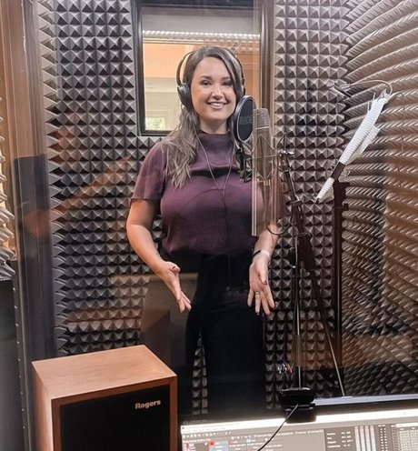 Rae Johnston star hot gallery