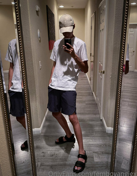 femboyangiesfeet Profile pic