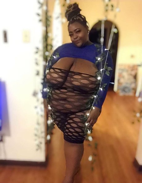 mamamioshye pornstar exclusive photos